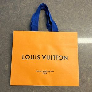 Small Louis Vuttion Shopping Bag